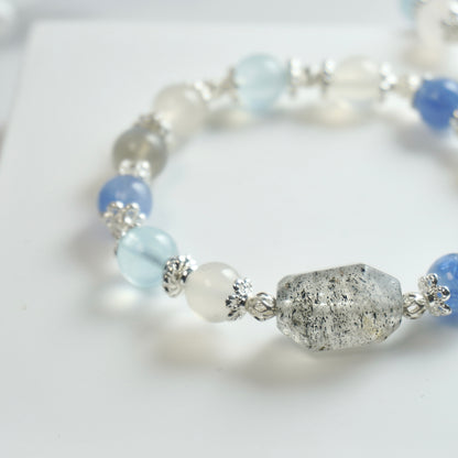 Clarity, Courage & Inner Balance | Venom Super 7, Kyanite, Aquamarine, White Agate & Labradorite Crystal Bracelet