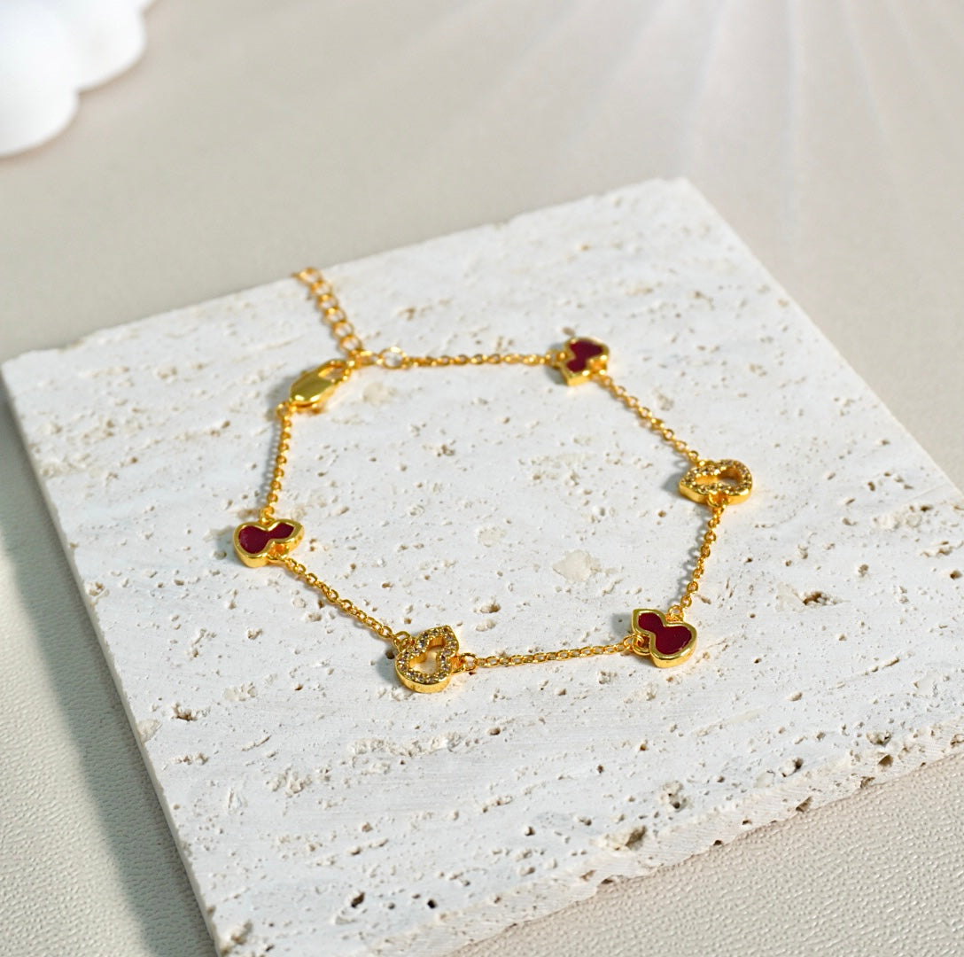 Red Agate Hulu Bracelet | Luck, Wealth and Protection