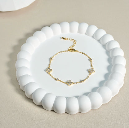 Stainless Steel Four Leaf Clover Bracelet (Gold)