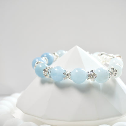 Calmness, Balance and Communication | Ombre Aquamarine Crystal Bracelet